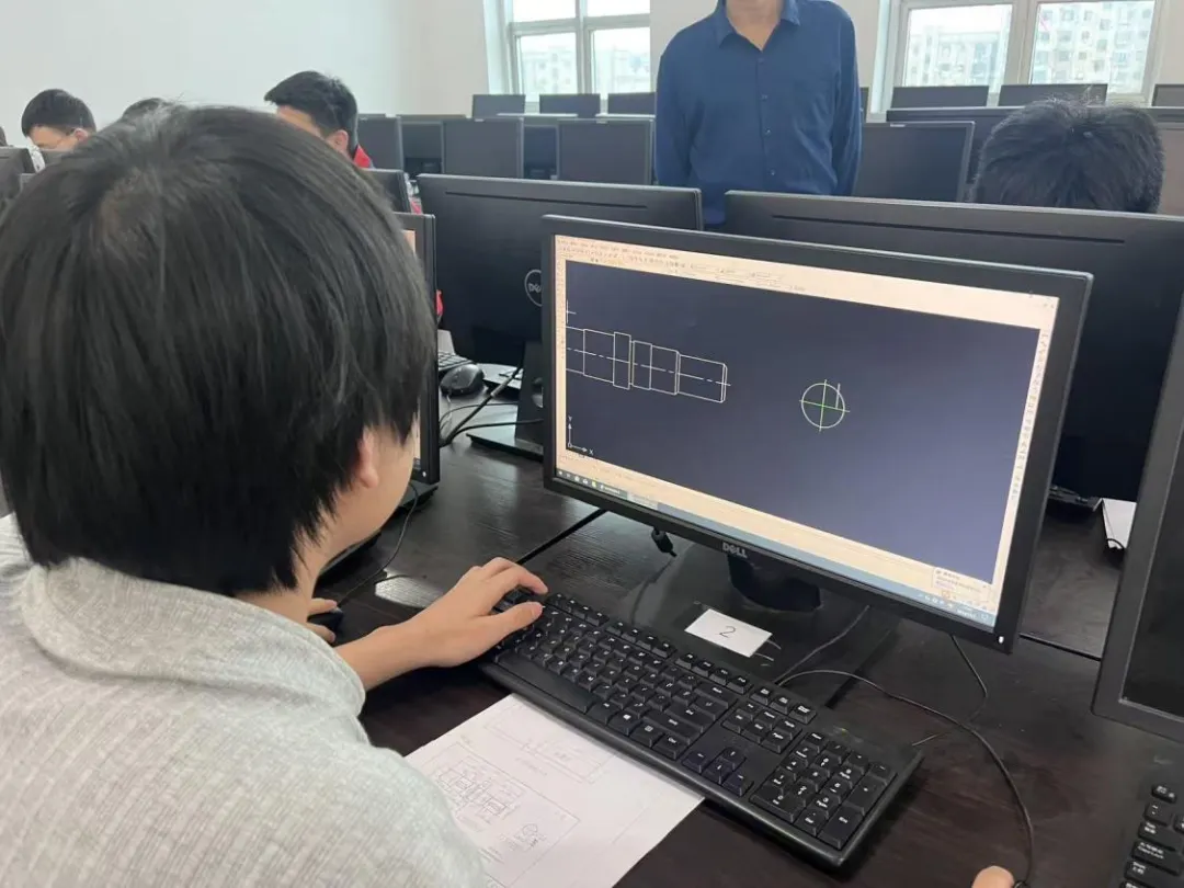 汽4.png
